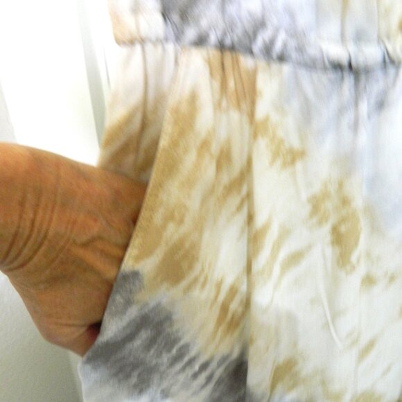 Time and Tru Women's Split Neck Sleeveless Dress, Sizes L Multicolor - Picture 2 of 6